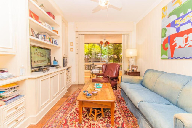 Imagem Apartamento com 3 Quartos à Venda, 202 m² em Petrópolis - Porto Alegre