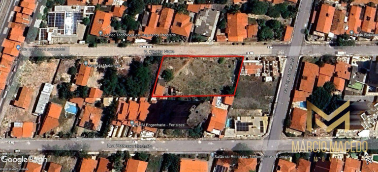 Terreno à Venda, 2.200 m² em Papicu - Fortaleza