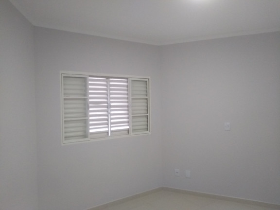 Imagem Apartamento com 2 Quartos à Venda,  em Bauru