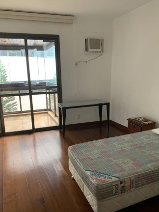 Imagem Apartamento com 3 Quartos à Venda, 235 m² em Ipanema - Rio De Janeiro Imagem Apartamento com 3 Quartos à Venda, 235 m² em Ipanema - Rio De Janeiro