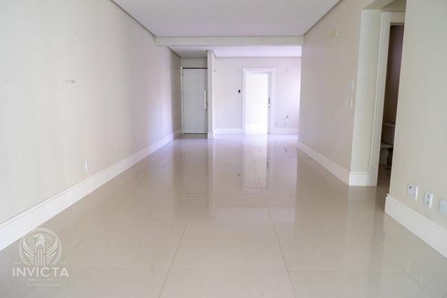 Imagem Apartamento com 3 Quartos à Venda, 254 m² em Centro - Balneário Camboriú Imagem Apartamento com 3 Quartos à Venda, 254 m² em Centro - Balneário Camboriú