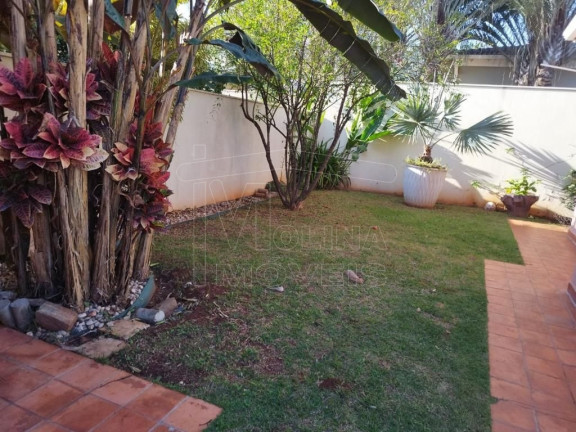 Casa à Venda,  em Residencial Portal Dos Oitis - Araraquara