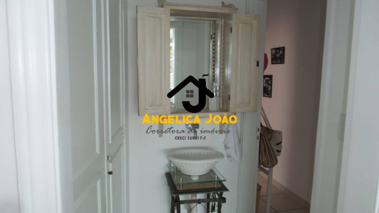 Imagem Apartamento com 3 Quartos à Venda, 180 m² em Boa Vista - São Vicente