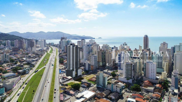Imagem Apartamento com 2 Quartos à Venda, 77 m² em Meia Praia - Itapema Imagem Apartamento com 2 Quartos à Venda, 77 m² em Meia Praia - Itapema