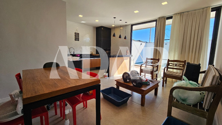 Imagem Casa com 3 Quartos à Venda, 380 m² em Vargem Pequena - Rio De Janeiro Imagem Casa com 3 Quartos à Venda, 380 m² em Vargem Pequena - Rio De Janeiro
