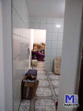 Imagem Casa à Venda, em Jardim Planalto - Carapicuíba Imagem Casa à Venda, em Jardim Planalto - Carapicuíba