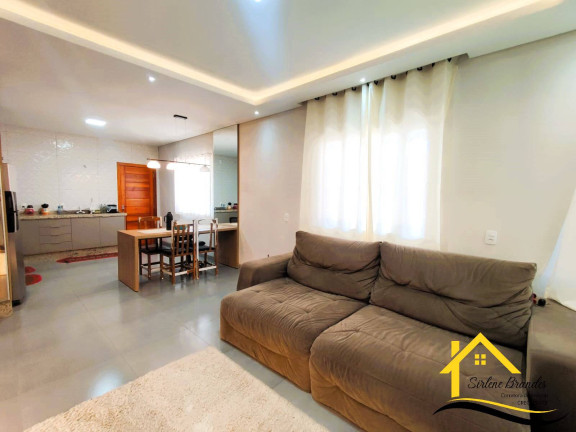Imagem Casa com 2 Quartos à Venda, 360 m² em Centro - Balneário Barra Do Sul Imagem Casa com 2 Quartos à Venda, 360 m² em Centro - Balneário Barra Do Sul