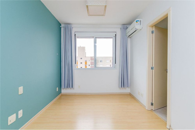 Imagem Apartamento com 3 Quartos à Venda, 90 m² em Menino Deus - Porto Alegre