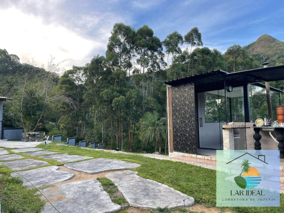 Imagem Casa com 3 Quartos à Venda, 4.000 m² em Cascatinha - Nova Friburgo