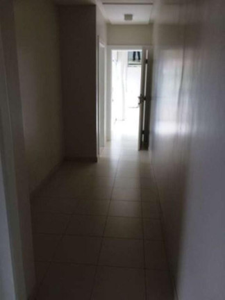 Imagem Casa com 3 Quartos à Venda, 550 m² em Alphaville Ii - Salvador