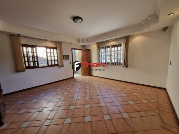 Imagem Casa com 6 Quartos à Venda, 291 m² em Córrego Grande - Florianópolis