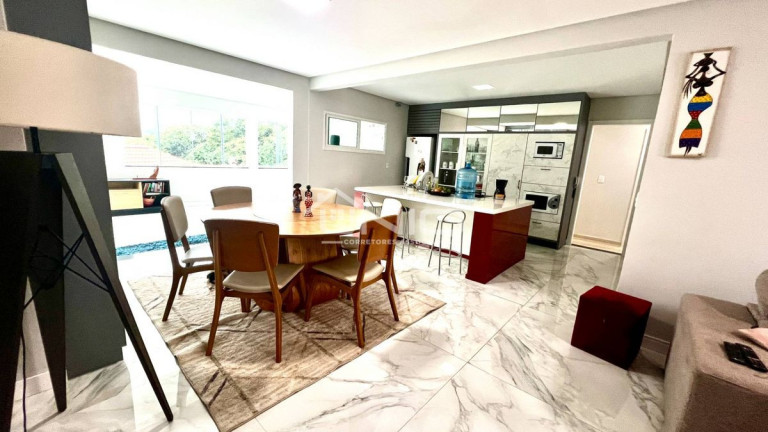 Imagem Casa com 3 Quartos à Venda, 275 m² em Jardim Primavera - Pato Branco
