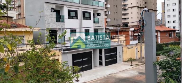 Sobrado com 2 Quartos à Venda, 176 m² em Campestre - Santo André