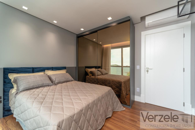 Imagem Apartamento com 4 Quartos à Venda, 282 m² em Pioneiros - Balneário Camboriú Imagem Apartamento com 4 Quartos à Venda, 282 m² em Pioneiros - Balneário Camboriú