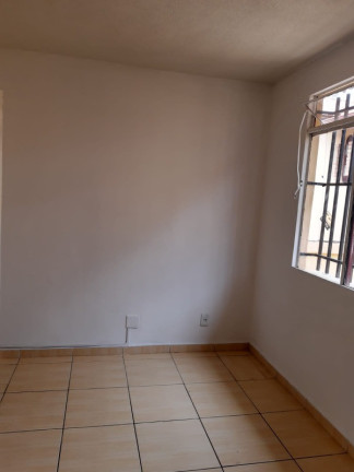 Imagem Casa com 2 Quartos à Venda, 80 m² em Glória - Contagem