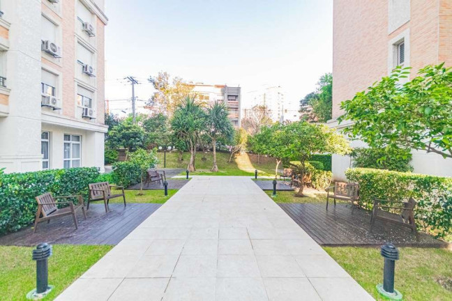 Imagem Apartamento com 2 Quartos à Venda, 69 m² em Passo Da Areia - Porto Alegre Imagem Apartamento com 2 Quartos à Venda, 69 m² em Passo Da Areia - Porto Alegre