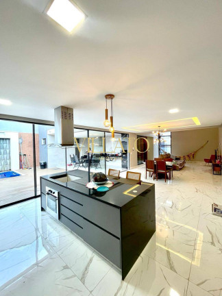 Imagem Casa com 3 Quartos à Venda, 212 m² em Jardim Ipiranga - Aparecida De Goiânia