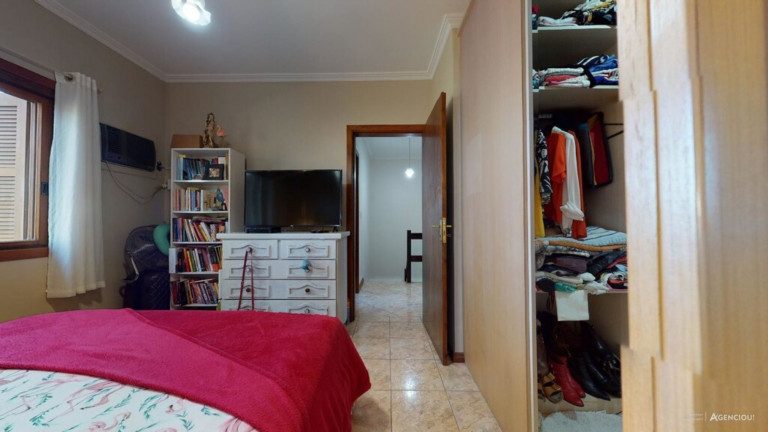Imagem Imóvel com 3 Quartos à Venda, em Espírito Santo - Porto Alegre Imagem Imóvel com 3 Quartos à Venda, em Espírito Santo - Porto Alegre