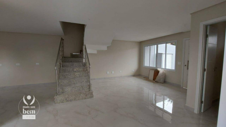 Imagem Sobrado com 3 Quartos à Venda, 141 m² em Uberaba - Curitiba Imagem Sobrado com 3 Quartos à Venda, 141 m² em Uberaba - Curitiba