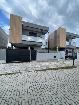 Casa com 3 Quartos à Venda, 123 m² em Ingleses Do Rio Vermelho - Florianópolis