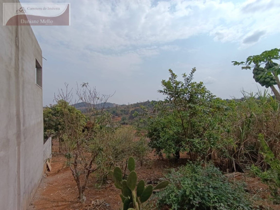 Imagem Casa com 2 Quartos à Venda, 1.000 m² em Bragança Paulista
