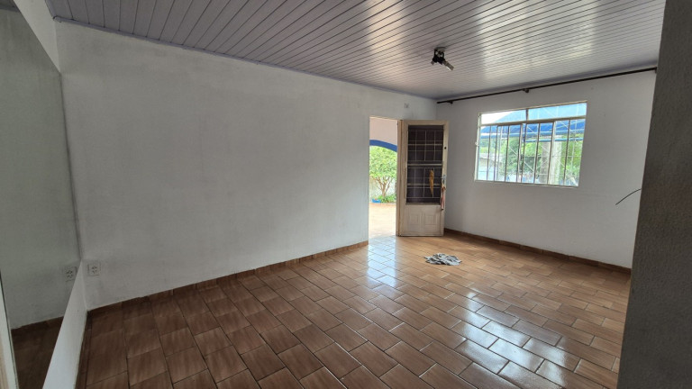 Imagem Casa com 4 Quartos à Venda, em Vila Yolanda - Foz Do Iguaçu Imagem Casa com 4 Quartos à Venda, em Vila Yolanda - Foz Do Iguaçu