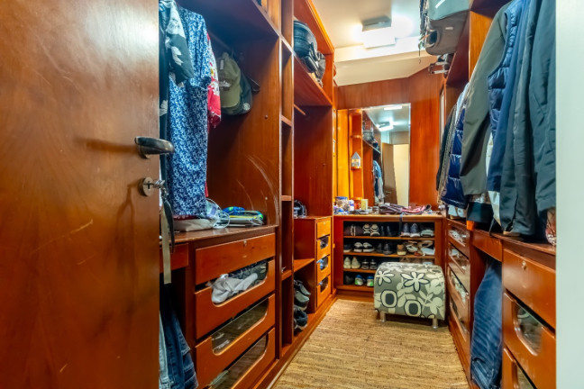 Imagem Apartamento com 3 Quartos à Venda, 245 m² em Vila Suzana - São Paulo