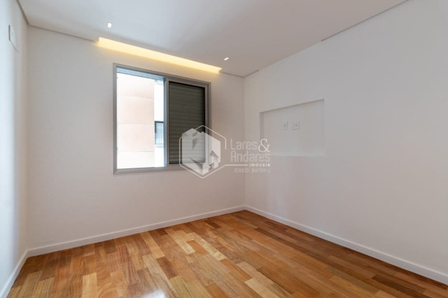 Imagem Apartamento com 3 Quartos à Venda, 136 m² em Jardim Paulista - São Paulo
