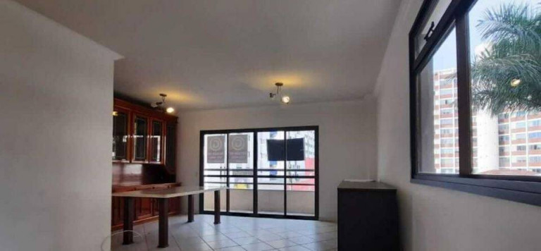 Imagem Apartamento com 4 Quartos à Venda, 139 m² em Centro - Florianópolis Imagem Apartamento com 4 Quartos à Venda, 139 m² em Centro - Florianópolis
