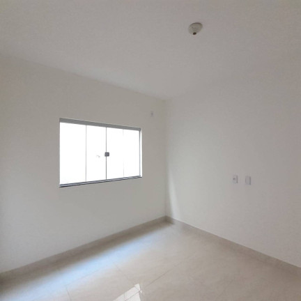 Imagem Casa com 3 Quartos à Venda, 189 m² em Parque Hayala - Aparecida De Goiânia