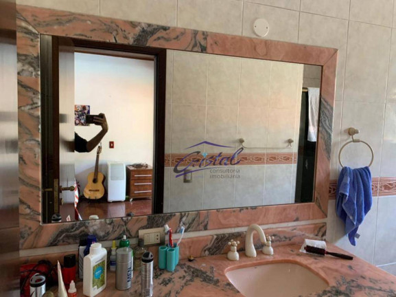 Imagem Casa com 3 Quartos à Venda ou Locação, 1.200 m² em Fazendinha - Carapicuíba