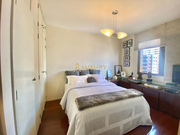 Imagem Imóvel com 5 Quartos à Venda, 500 m² em Funcionários - Belo Horizonte