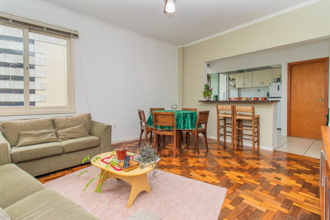 Apartamento com 2 Quartos à Venda, 105 m² em Bom Fim - Porto Alegre