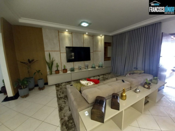 Imagem Casa com 3 Quartos à Venda, 210 m² em Setor Aeroporto - Goiânia