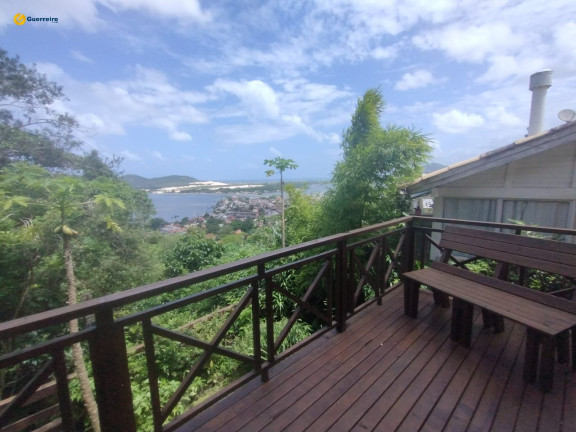 Imagem Casa com 3 Quartos à Venda, 657 m² em Lagoa Da Conceição - Florianópolis Imagem Casa com 3 Quartos à Venda, 657 m² em Lagoa Da Conceição - Florianópolis