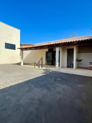 Imagem Casa com 3 Quartos à Venda, 300 m² em Setor Grajaú - Goiânia