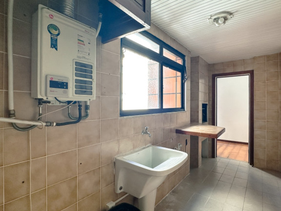 Imagem Apartamento com 4 Quartos à Venda, 258 m² em Centro - Florianópolis