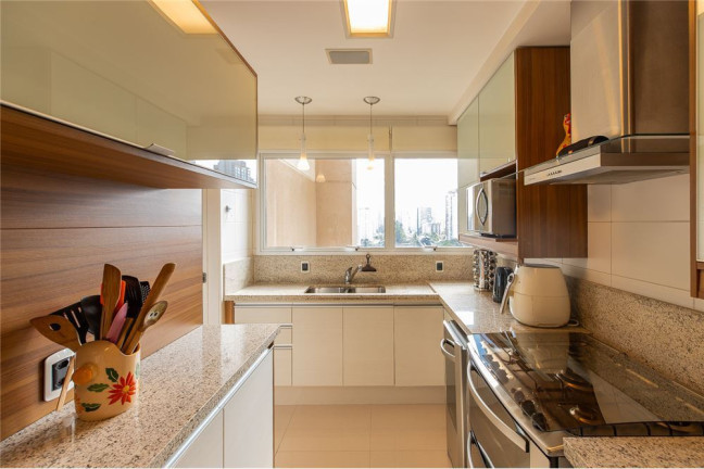Imagem Apartamento com 3 Quartos à Venda, 180 m² em Campo Belo - São Paulo Imagem Apartamento com 3 Quartos à Venda, 180 m² em Campo Belo - São Paulo
