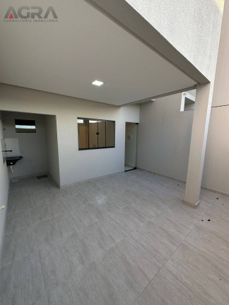 Imagem Casa com 3 Quartos à Venda, 130 m² em Felicia - Vitória Da Conquista
