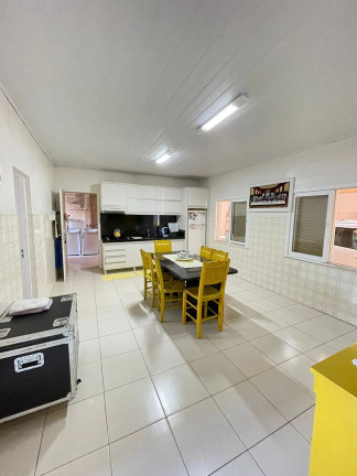 Imagem Casa com 3 Quartos à Venda, 300 m² em Centro - Balneário Camboriú