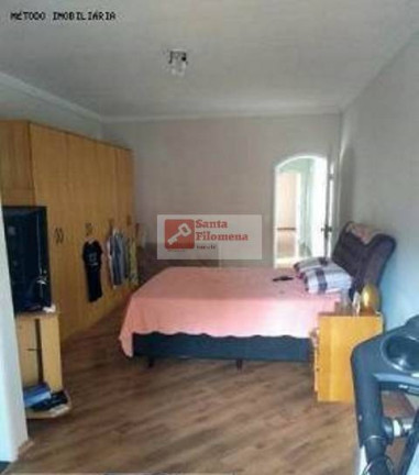 Imagem Sobrado com 3 Quartos à Venda, 243 m² em Parque Das Nações - Santo André
