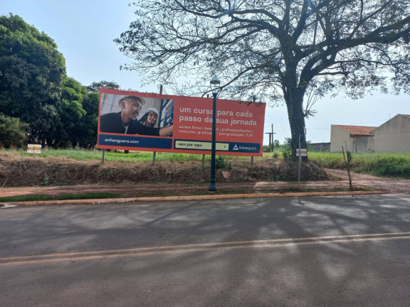 Sala Comercial à Venda, 9.000 m² em Centro - Sabáudia