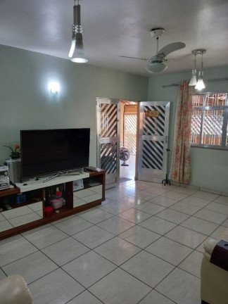 Imagem Casa com 2 Quartos à Venda, 200 m² em Cosmos - Rio De Janeiro Imagem Casa com 2 Quartos à Venda, 200 m² em Cosmos - Rio De Janeiro