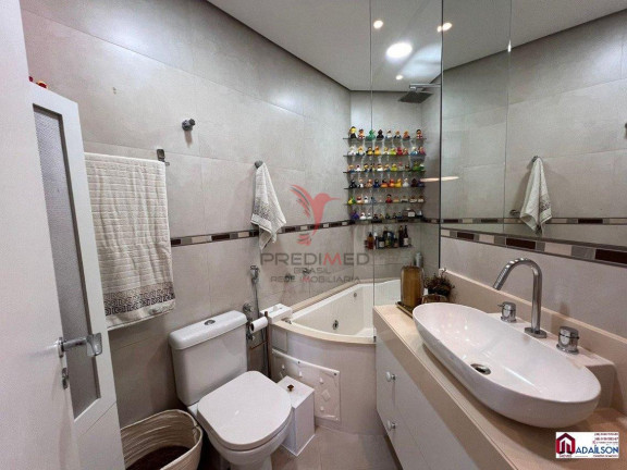 Imagem Apartamento com 3 Quartos à Venda, 124 m² em Centro - Florianópolis Imagem Apartamento com 3 Quartos à Venda, 124 m² em Centro - Florianópolis