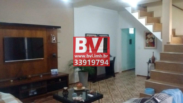 Imagem Casa com 4 Quartos à Venda, 276 m² em Penha Circular - Rio De Janeiro Imagem Casa com 4 Quartos à Venda, 276 m² em Penha Circular - Rio De Janeiro
