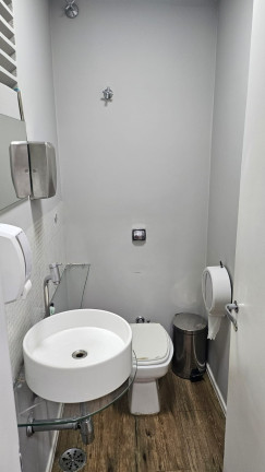 Foto do imóvel Ponto Comercial à Venda, 244 m² em Jardim Paulistano - São Paulo