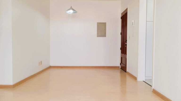 Imagem Apartamento com 2 Quartos à Venda, 54 m² em Santana - Porto Alegre