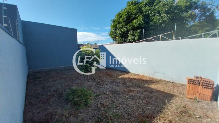 Imagem Casa com 2 Quartos à Venda, 70 m² em Nova Lima - Campo Grande