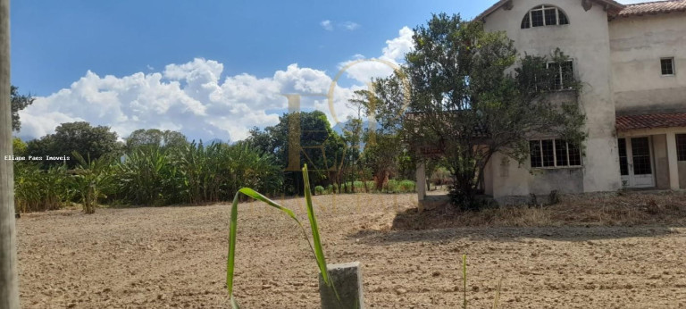 Imagem Imóvel com 4 Quartos à Venda, 2.100 m² em Santa Cândida - Itaguaí