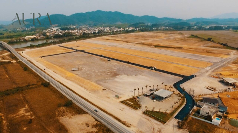 Imagem Terreno à Venda, 300 m² em Centro - Ilhota Imagem Terreno à Venda, 300 m² em Centro - Ilhota